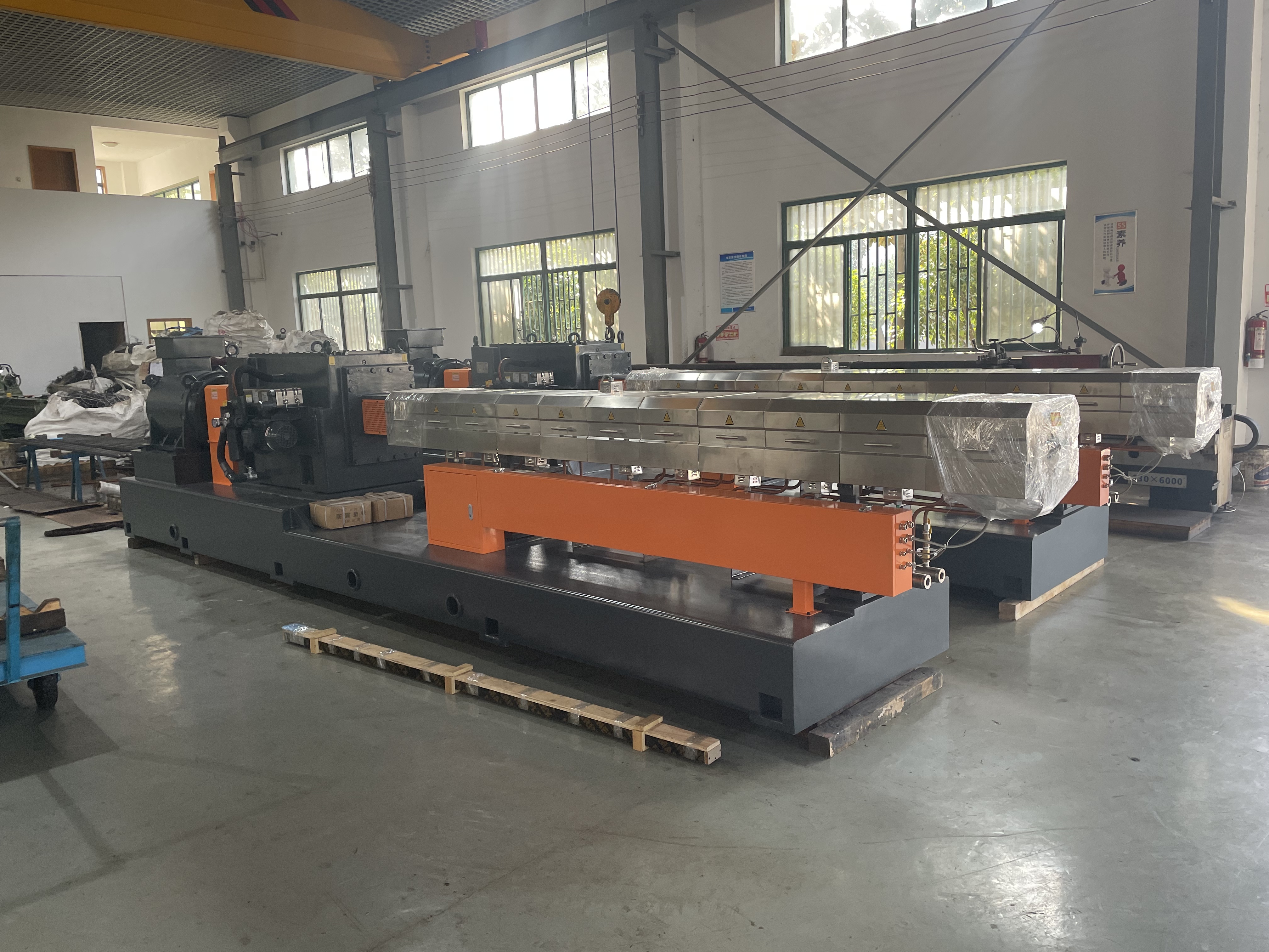 Dutch Strand Machine Biodegradable Twin Screw Plastic Extruder Strand Pelletzing Extrusion ...